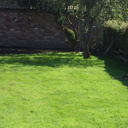 Firtrees Villa Selby Bagian luar foto